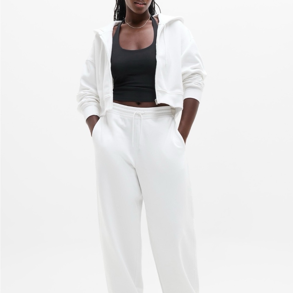 Athleta Forever Fleece Mid Rise Barrel Pant, mid weight plush fleece